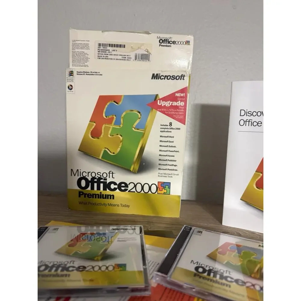 Microsoft Office 2000 Premium, 2 CDs with a product key, Manual